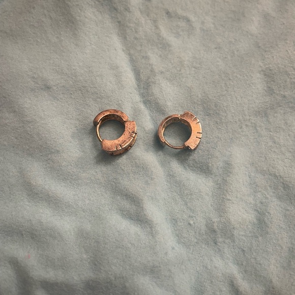 Elegant silver Hoop Earrings - Picture 1 of 4